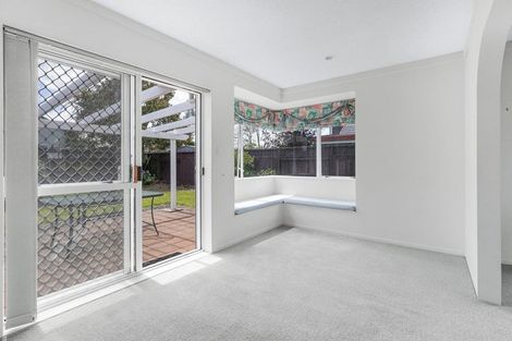 Photo of property in 35 Moreland Avenue, Pukete, Hamilton, 3200