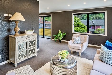 Photo of property in 13 Postgate Drive, Whitby, Porirua, 5024