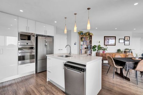 Photo of property in 590c Frankley Road, Hurworth, New Plymouth, 4371