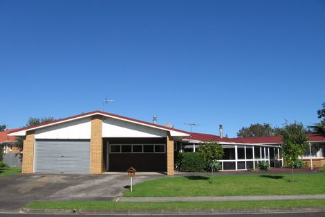 Photo of property in 1 Winspear Place, Manukau, Auckland, 2025