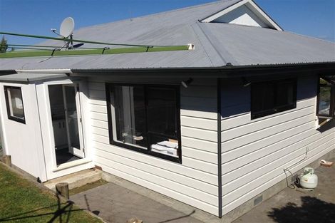 Photo of property in 6 Oakleigh Street, Maungaraki, Lower Hutt, 5010