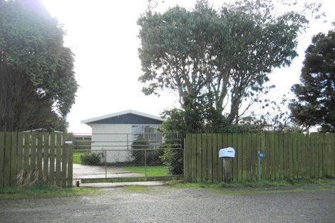 Photo of property in 93 Blyth Street, Woodend, Invercargill, 9877