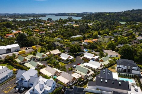 Photo of property in 9/34 Waipuia Place, Greenhithe, Auckland, 0632