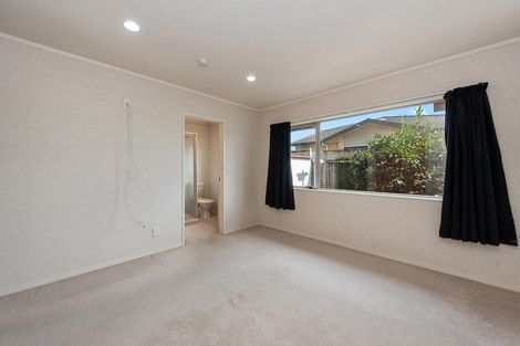 Photo of property in 1 Abbie Lane, Rototuna, Hamilton, 3210