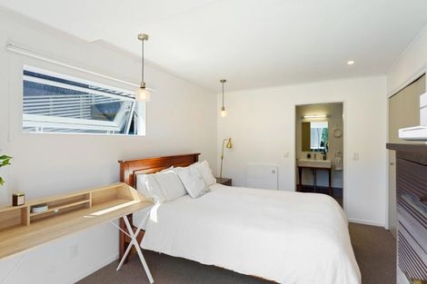 Photo of property in 75a Marine Parade, Paraparaumu Beach, Paraparaumu, 5032