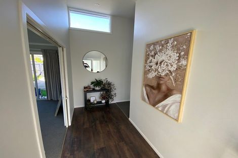 Photo of property in 10a Pempsey Street, Silverstream, Upper Hutt, 5019