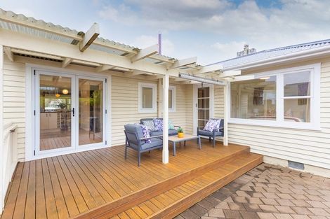 Photo of property in 107 Alexander Road, Raumati Beach, Paraparaumu, 5032
