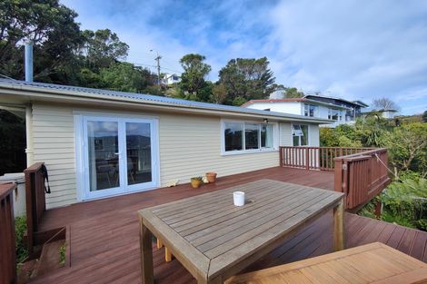 Photo of property in 20 Bedford Street, Northland, Wellington, 6012