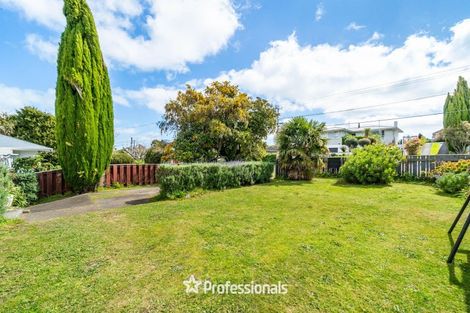 Photo of property in 10 Gray Avenue, Paraparaumu Beach, Paraparaumu, 5032