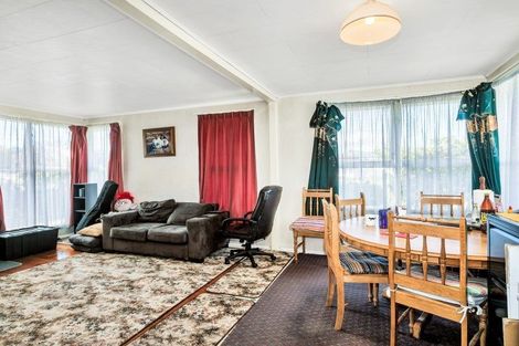 Photo of property in 6 Emerson Road, Clover Park, Auckland, 2023