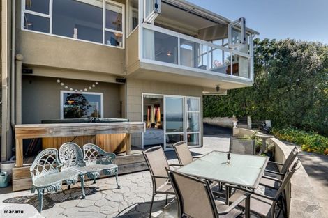 Photo of property in 2/3 Lighthouse Road, Bluff Hill, Napier, 4110