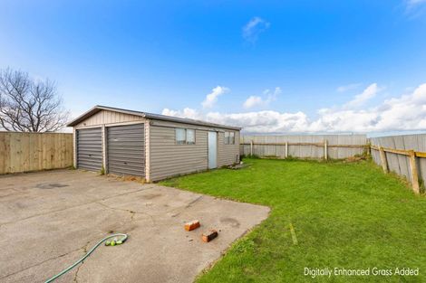 Photo of property in 60 Matipo Street, Castlecliff, Whanganui, 4501