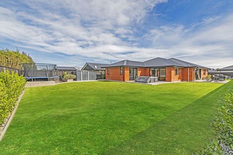 Photo of property in 15 Cedric Place, Darfield, 7510