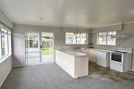 Photo of property in 34 Te Kupe Road, Paraparaumu Beach, Paraparaumu, 5032