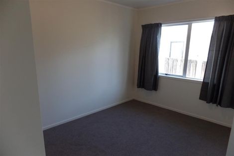 Photo of property in 2/55 Palmers Road, Clendon Park, Auckland, 2103