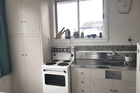 Photo of property in 1 Oxford Street, Waimate, 7924