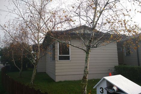 Photo of property in 3 Lisa Rise, Half Moon Bay, Auckland, 2012