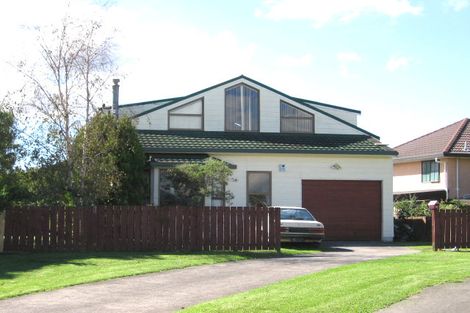 Photo of property in 10 Halyard Place, Te Atatu Peninsula, Auckland, 0610