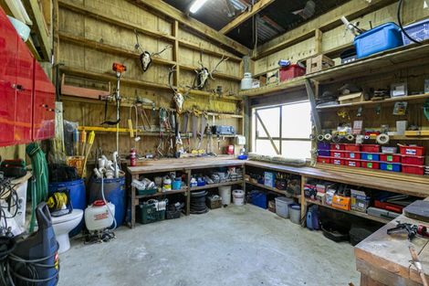 Photo of property in 296 Oaia Road, Muriwai, Waimauku, 0881