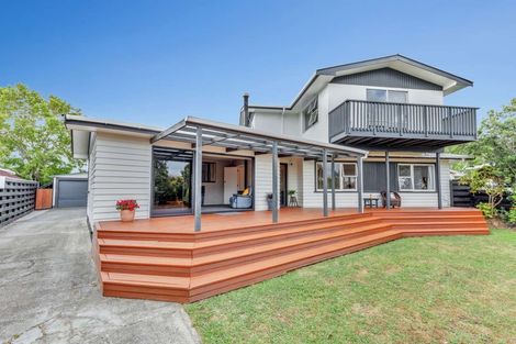 Photo of property in 8 Cohen Place, Milson, Palmerston North, 4414
