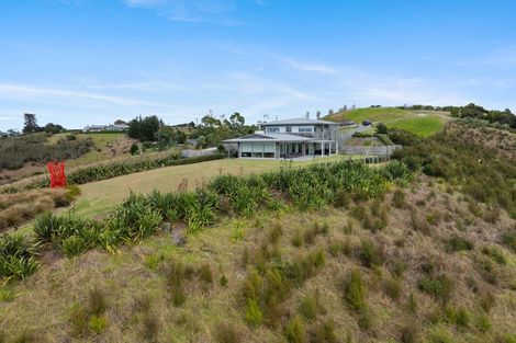 Photo of property in 273 Takatu Road, Tawharanui Peninsula, Warkworth, 0986