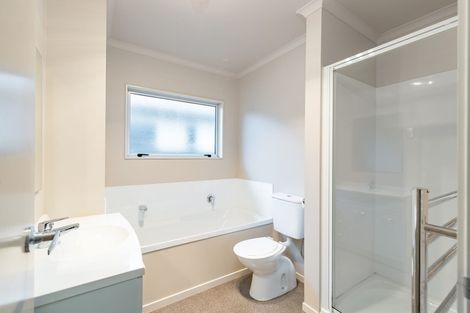 Photo of property in 6c Pokaka Street, Birchville, Upper Hutt, 5018