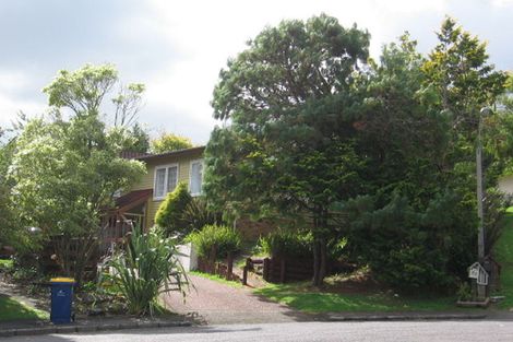 Photo of property in 22 Sunnylaw Place, Glen Eden, Auckland, 0602