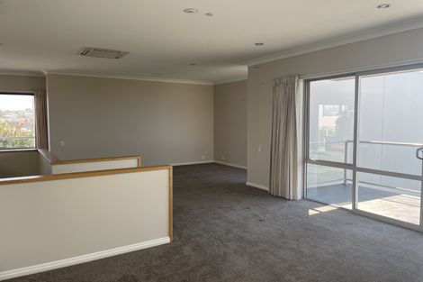 Photo of property in 18 Bayview Place, Timaru, 7910