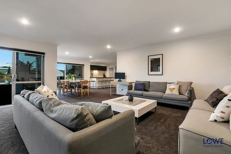 Photo of property in 5 Tide Close, Mount Wellington, Auckland, 1060