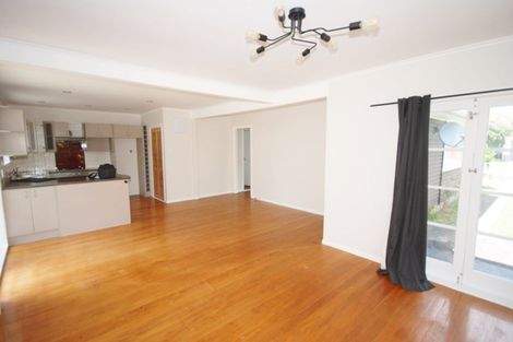 Photo of property in 9 Aronui Terrace, Kelston, Auckland, 0602