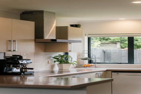 Photo of property in 17a Callis Avenue, Opaheke, Papakura, 2113