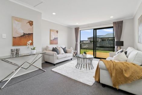 Photo of property in 23b Poruru Close, Papakura, 2110