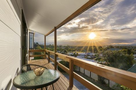 Photo of property in 8a Pelorus Street, Welcome Bay, Tauranga, 3112