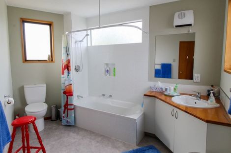 Photo of property in 12 Walbrook Crescent, Oamaru North, Oamaru, 9400