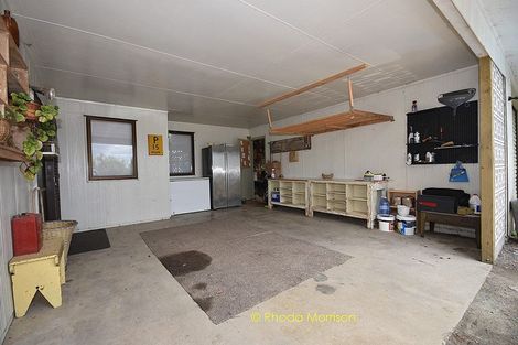 Photo of property in 52 Gallie Branch Road, Matakohe, 0594