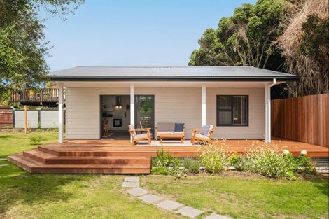 Photo of property in 28a Moana Road, Okitu, Gisborne, 4010