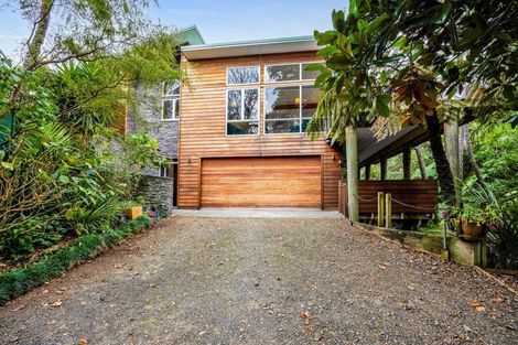 Photo of property in 12 Leatham Avenue, Strandon, New Plymouth, 4312