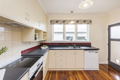 Photo of property in 25 Forbury Avenue, Takaro, Palmerston North, 4412