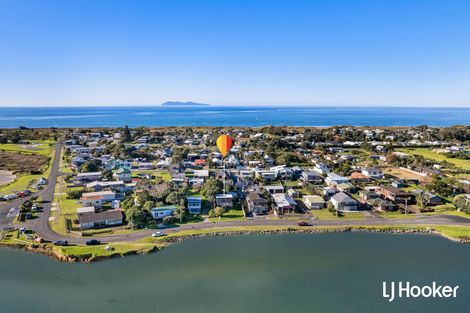Photo of property in 39 Pio Road, Bowentown, Waihi Beach, 3177