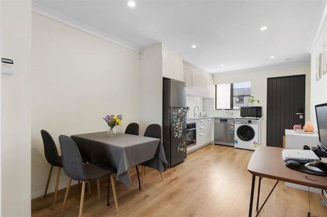 Photo of property in 10 Kiato Lane, Flat Bush, Auckland, 2019