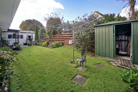 Photo of property in 100b Boucher Avenue, Te Puke, 3119