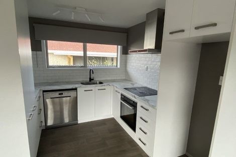 Photo of property in 73 Wingate Street, Redwood, Christchurch, 8051