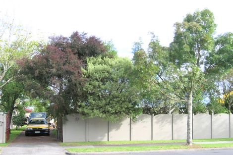 Photo of property in 71 Sunderlands Road, Half Moon Bay, Auckland, 2012