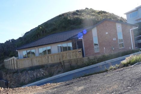 Photo of property in 16 Foxham Terrace, Churton Park, Wellington, 6037
