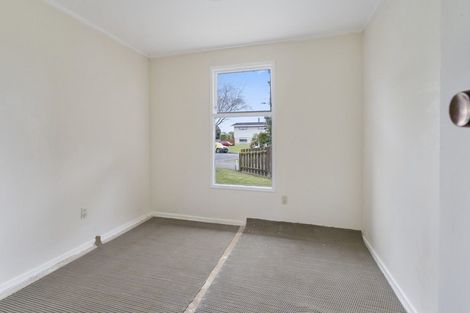 Photo of property in 9 Meads Place, Bulls, 4818