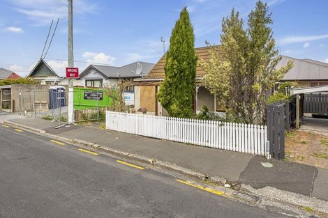 Photo of property in 113 Oxford Street, South Dunedin, Dunedin, 9012
