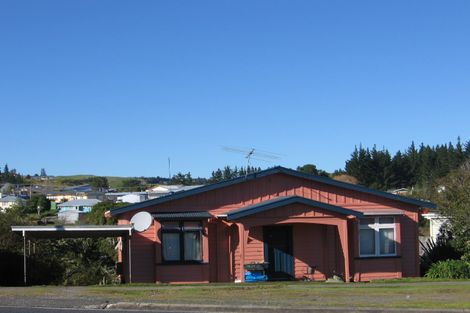 Photo of property in 36 Neumann Street, Kawakawa, 0210