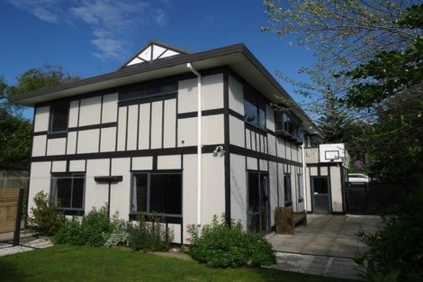 Photo of property in 300 Rosetta Road, Raumati Beach, Paraparaumu, 5032