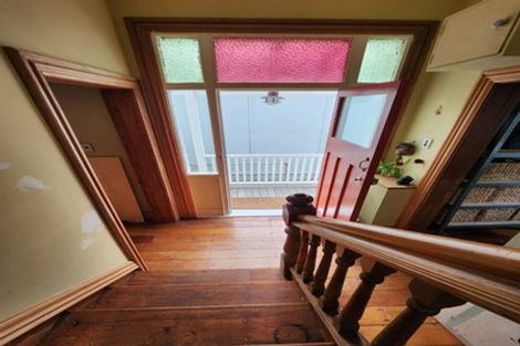 Photo of property in 160a Tasman Street, Mount Cook, Wellington, 6021