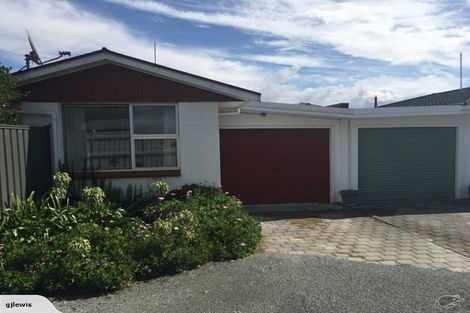 Photo of property in 2/34 Te Aute Road, Havelock North, 4130